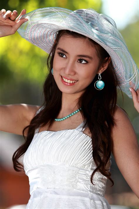 Myanmar Sexy Model Girl Photos Ju Ju Ks Outdoor Fashion