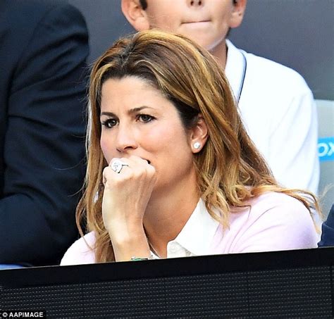 Tennis commentator andrew castle has been blasted for focusing on roger federer's wife's ring during the wimbledon final. Australian Open men's final: WAGs watch on nervously | Daily Mail Online