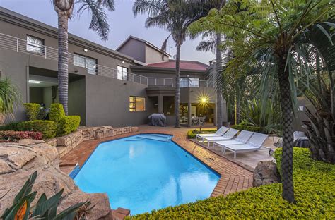 Find and book unique accommodations on airbnb. 6 Bedroom House For Sale in Bedfordview | RE/MAX™ of ...
