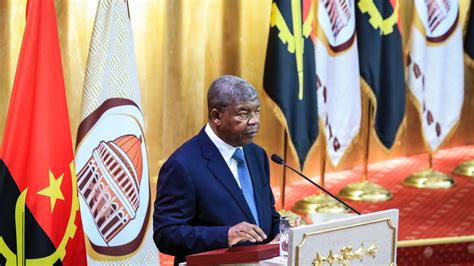 Presidente Angolano Admite Redução Do Iva E Vai Continuar Retirada De Subsídios Aos Combustíveis
