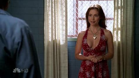 L'ex strega alyssa milano apparirà nella terza stagione, non si sa ancora se per soli tre episodi (certi) o otto (le due parti starebbero contrattando) la milano, che oltre ho iniziato da poco a vedere my name is earl,ed è divertentissimo,l'aggiunta nel cast di alyssa milano non puo far altro che bene ,cmq la serie è stupenda!!! Alyssa Milano images Alyssa on My Name Is Earl wallpaper ...