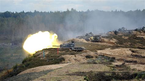 Russias Military Drills Near Nato Border Raise Fears Of Aggression