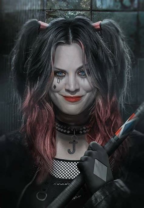 Kaley Cuoco As Harley Quin Harley Quinn Et Le Joker Deguisement Joker Et Harley