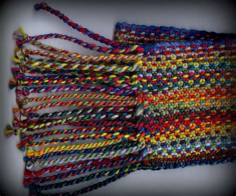 The fabric looks almost woven. Ravelry: lv2knit's Malabrigo Linen Stitch Scarf | Linen stitch