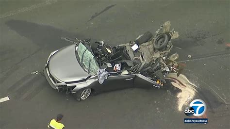 Temecula 1 Killed 3 Hurt In Chain Reaction Crash On 15 Freeway