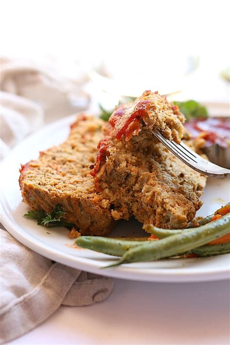 Ground turkey meat loaf, ingredients: Turkey Meatloaf Recipe Packed With Veggies | Delightful Mom Food