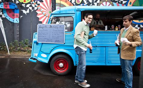 Comida De Rua 60 Food Trucks E Feirinhas Que Você Deve Conhecer 08 11 2014 Sãopaulo Folha