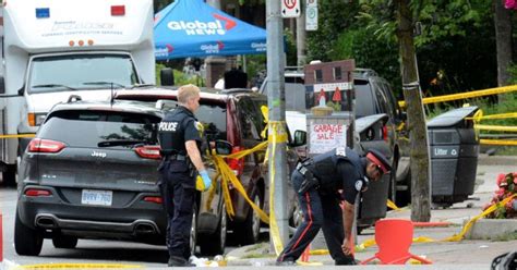 Toronto Shooting Faisal Hussain Identified As Suspect In Toronto Mass Shooting Cbs News