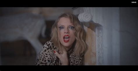 Taylor Swift Goes Crazy In “blank Space” Music Video