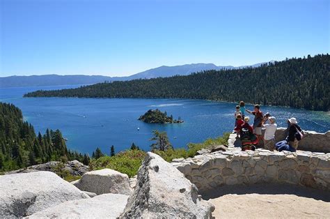 Lookout Point At Emerald Bay Lake Tahoe Emerald Bay Lake Tahoe Trail