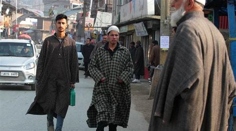 row over the kashmiri pheran — all you need to know india news the indian express