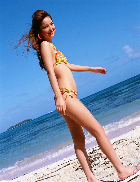 Photo Gallery Nozomi Sasaki Hot Bikini At Beach Asianbeauties