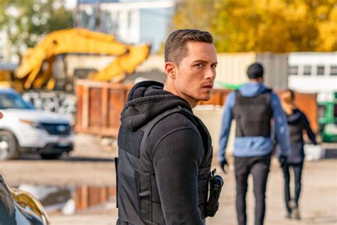 Chicago Pd Season 6 Character Review Jay Halstead