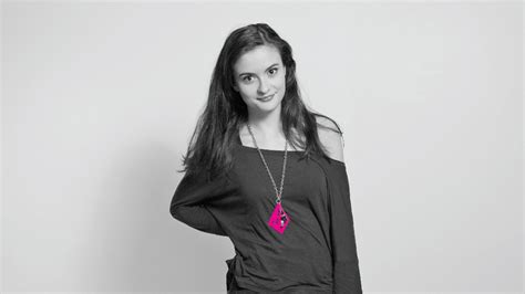 She studied at the faculty of theatre (prague). Josefíková Eva - Městské divadlo Kladno