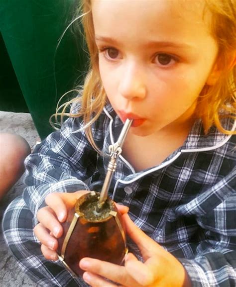 Her birthday, what she did before fame, her family life, fun trivia facts, popularity rankings, and more. Camila Raznovich: età, altezza, peso e figli. Chi è la ...