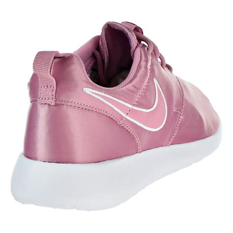 Nike Roshe One Low Trainers Girl Women Shoes Pink Rose 599729 618