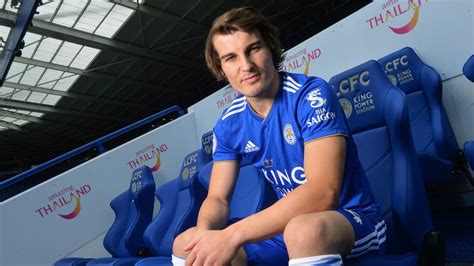 Leicester /ˈlɛstər/ (listen) is a city and unitary authority area in the east midlands of england, and the county town of leicestershire. Söyüncü: Derzeit keine Chance bei Leicester City ...
