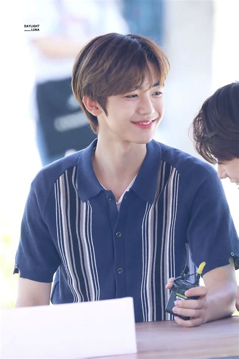 Jaemin • nct • 나재민 peace, love, dream @jaemin_love welcome to nanazens world for nct dream's bunny nana main channel. Jaemin Is The Biggest Flirt In NCT Dream And He Can't Even ...