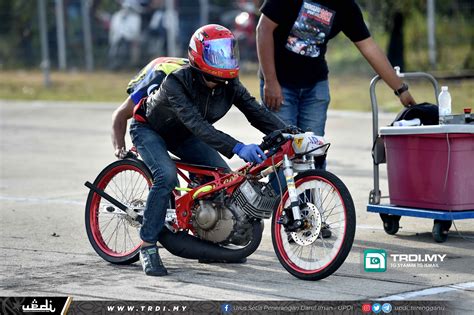Smk kompleks gong badak, tarik tali, sukan sekolah kami meriah! Program Himpunan Bermotor Anak Muda Terengganu 2020 ...