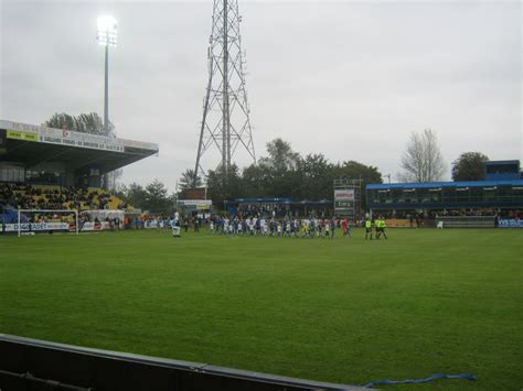 Køges borgmester marie stærke (a) kunne i dag klippe den røde snor og indvie det nye stadion i køge med plads til 1.000 siddende tilskuere. Many Games Have I Seen...: HB Køge 0 v 2 Aarhus GF