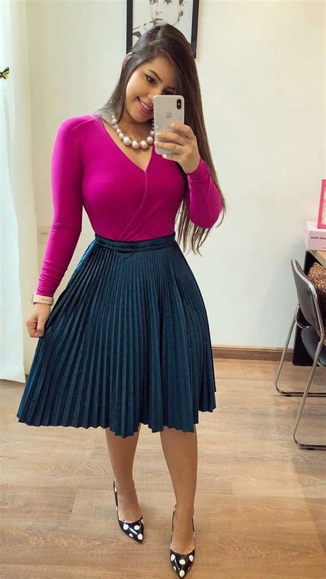 Hemos recopilado lo mejor de los juegos de damas para ti. Navy & fucsia | Moda faldas, Vestidos para cristianas ...