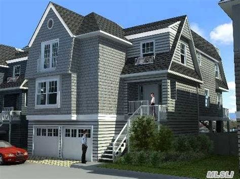 Rocket homes has 286 homes for sale in long beach at a median price of $581,004. LONG ISLAND OCEANFRONT REAL ESTATE | 631-757-1000