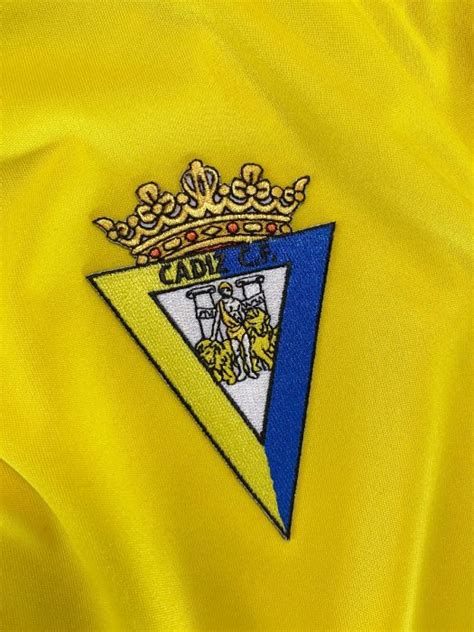 Cádiz cf kits 20/21 dls19/fts. Cádiz 2020-21 Adidas Home Kit | 20/21 Kits | Football ...