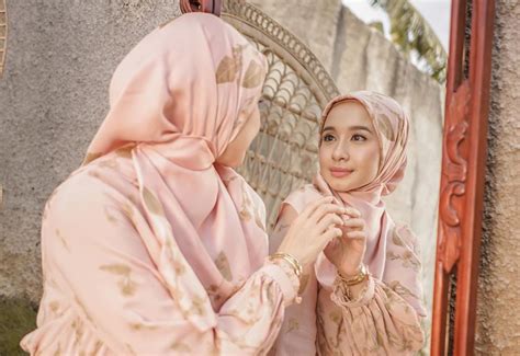 Jelajahi pusat perbelanjaan mobile, shopee! Seperti Apa Sih Beda Rumah Laudya Cynthia Bella di ...