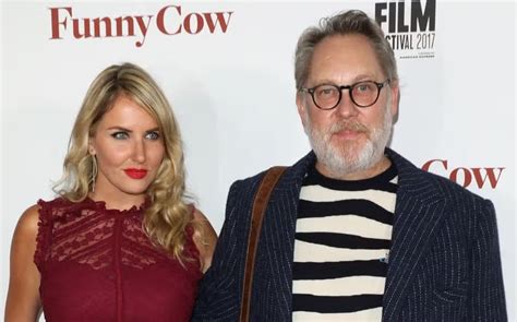 is vic reeves gay gender and sexuality tv show stars