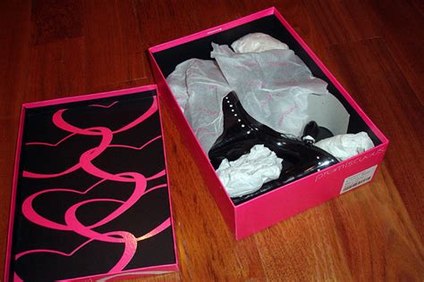 'cause i see you tryin'. promiscuous hotties NIB for sale! | US$10 plus shipping ...