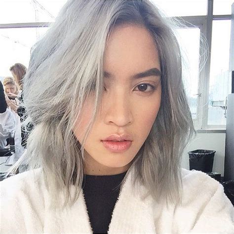 Model Marga Esquivels Silver Hair At Gucci Resort 2016 Vogue Silver Hair Asian Short Silver