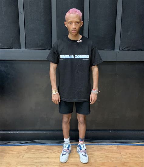 Pink hair will never go out of style. Jaden Smith Rocks Pink Hair W/ Blonde Eyebrows [Photo ...