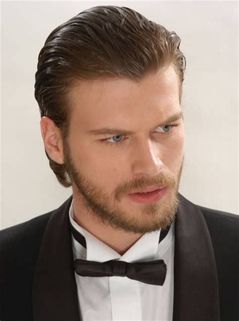 Uzun erkek saç modelleri salaş, serseri ve özgür erkeğin simgesi olarak görülmektedir. Erkek saç modelleri 2011 | Melekler Mekanı