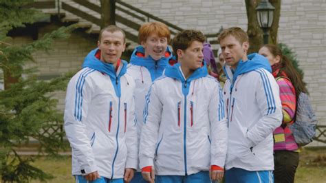 Главные российские сериалы о спорте: любвеобильная "Молодежка ...