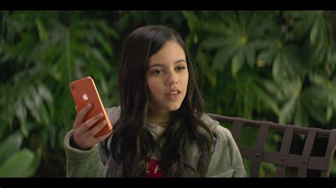 This week on spill it, actress jenna ortega shares what's inside her bag with us. Apple iPhone Smartphone Held by Jenna Ortega as Ellie Alves in YOU Season 2 Episode 1 "A Fresh ...