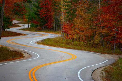 Curvy Road Pictures Download Free Images On Unsplash