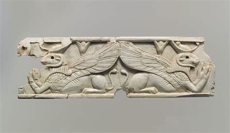 Furniture Plaque Carved In Relief With Two Addorsed Ram Headed