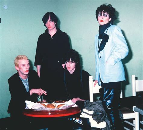i love siouxsie so much 💘 photo siouxsie and the banshees women in music siouxsie sioux
