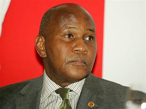 Kaizer chiefs want caf star for kaizer motaung #kaizerchiefs #chairman thomas mlambo, host of sport @ 10 interviews kaizer motaung jnr (kaizer chiefs former player) about his. Neal and Pray: Kaizer steps in to save his Chiefs: when ...