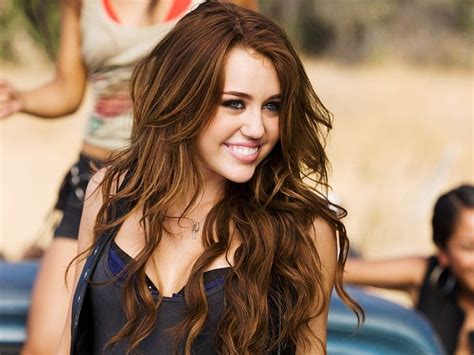 Hd Wallpaper Miley Cyrus Women Actress Singer Brunette Portrait Smiling Wallpaper Flare