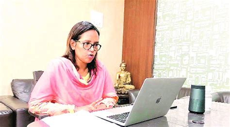जनता दल (यूनाइटेड) प्रशान्त किशोर (जन्म: Don't deny admission for lack of transfer certificates: Maharashtra school education minister ...