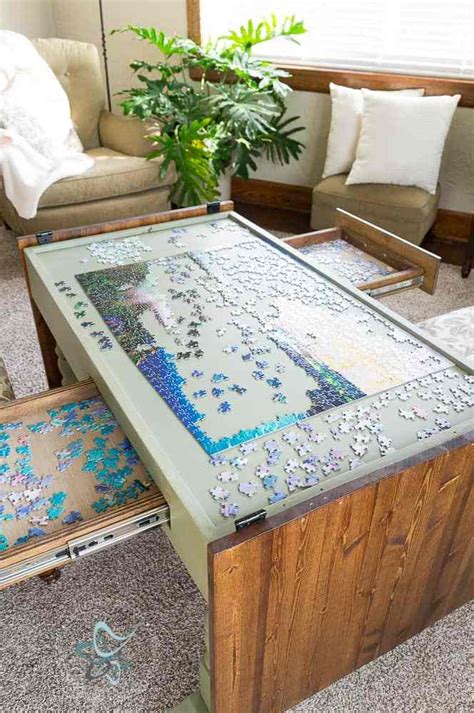 The impact of a few pieces can worth more than the value of the objects themselves. DIY Puzzle Game Table ~- Designed Decor