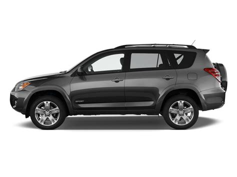 Explore the full range of toyota australia's suv models. 2009 Toyota RAV4 4x4 - Toyota Crossover SUV Review - Automobile Magazine