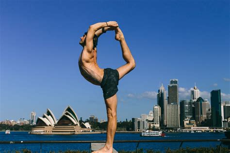 12 reasons men should do yoga every day how to do yoga yoga poses for men yoga for men