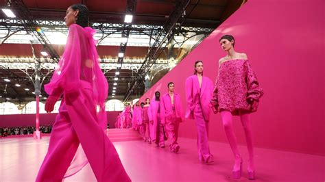 Valentino Gets Pretty In Pink In Bold Paris Show Ctv News