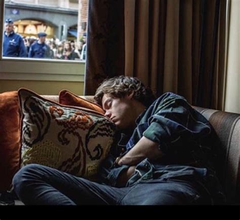 Louis Tomlinson Sleeping Tumblr