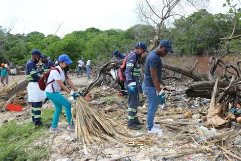 Maratón de jornadas de aseo y limpieza en plazas parques zona insular