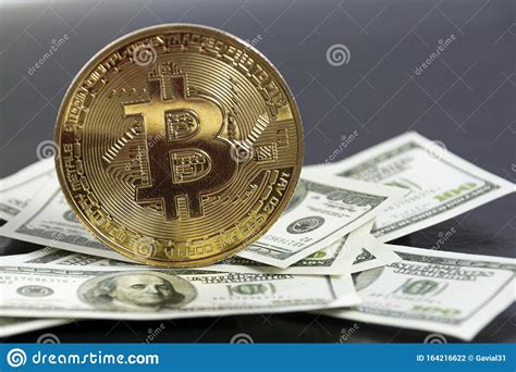 Join one of the promising altcoins of 2021! Bitcoin Gold Coin New Virtual Money And US Dollars Banknote. Exchange Bitcoins To Dollar ...