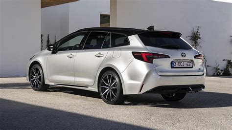 Toyota Corolla Touring Sports Review 2023 Topgear