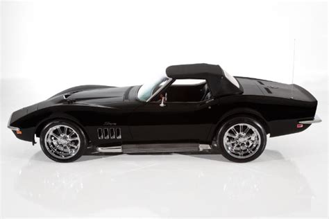 1969 Chevrolet Corvette Triple Black Stingray 502hp